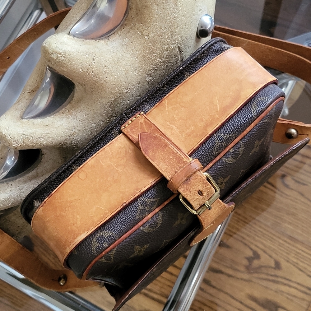 LOUIS VUITTONCartouchiere GM Monogram Crossbody Bag..Authentic.. - Picture 5 of 16